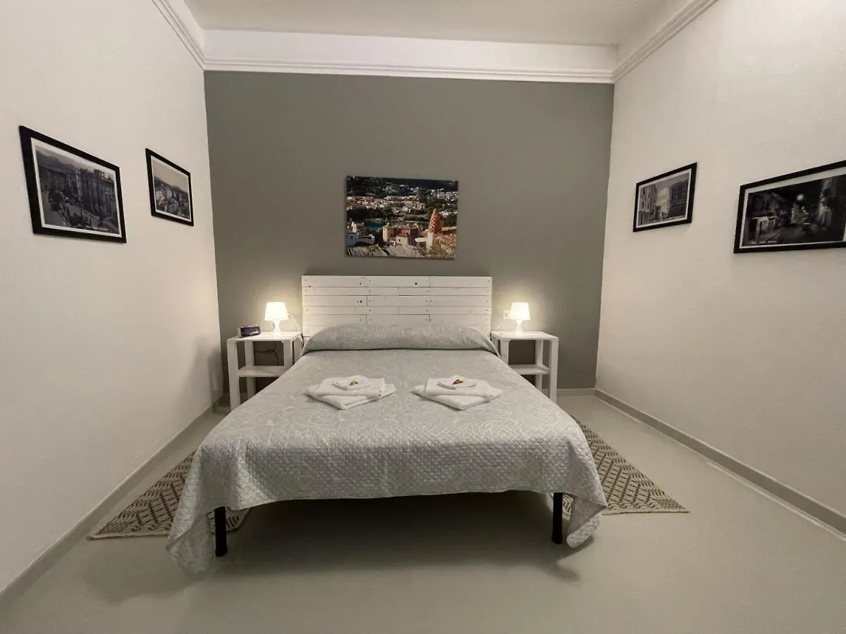 #Garibaldi 05 - Old Town Appartement Olbia 0*,  Italië
